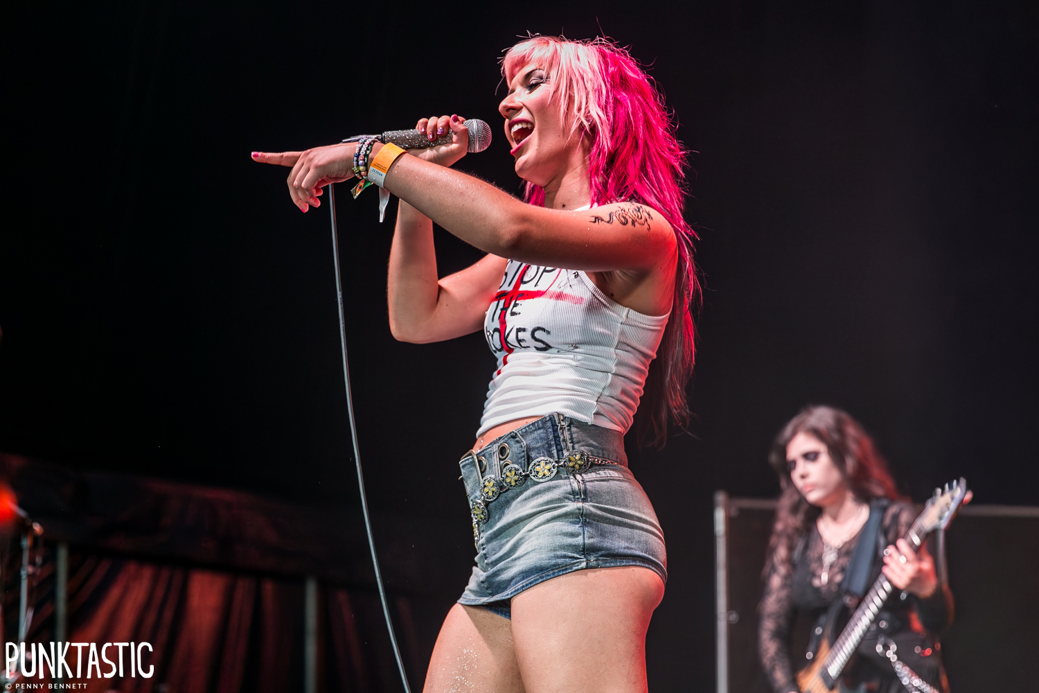 Deliah Bon