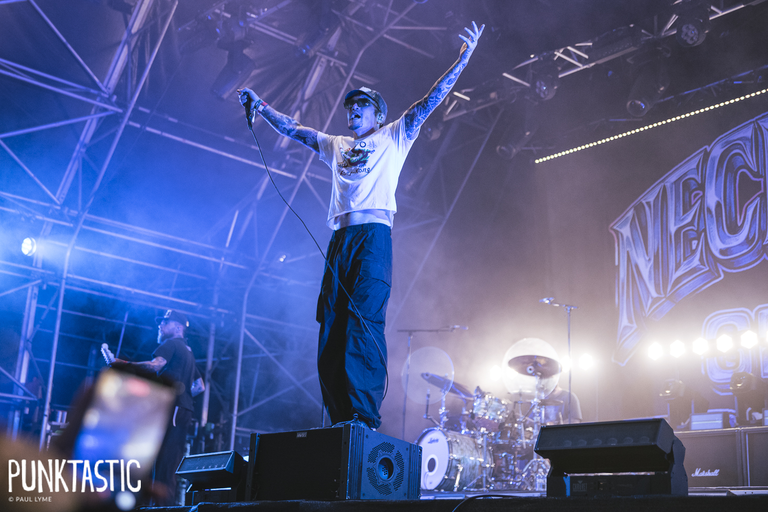 Neck Deep